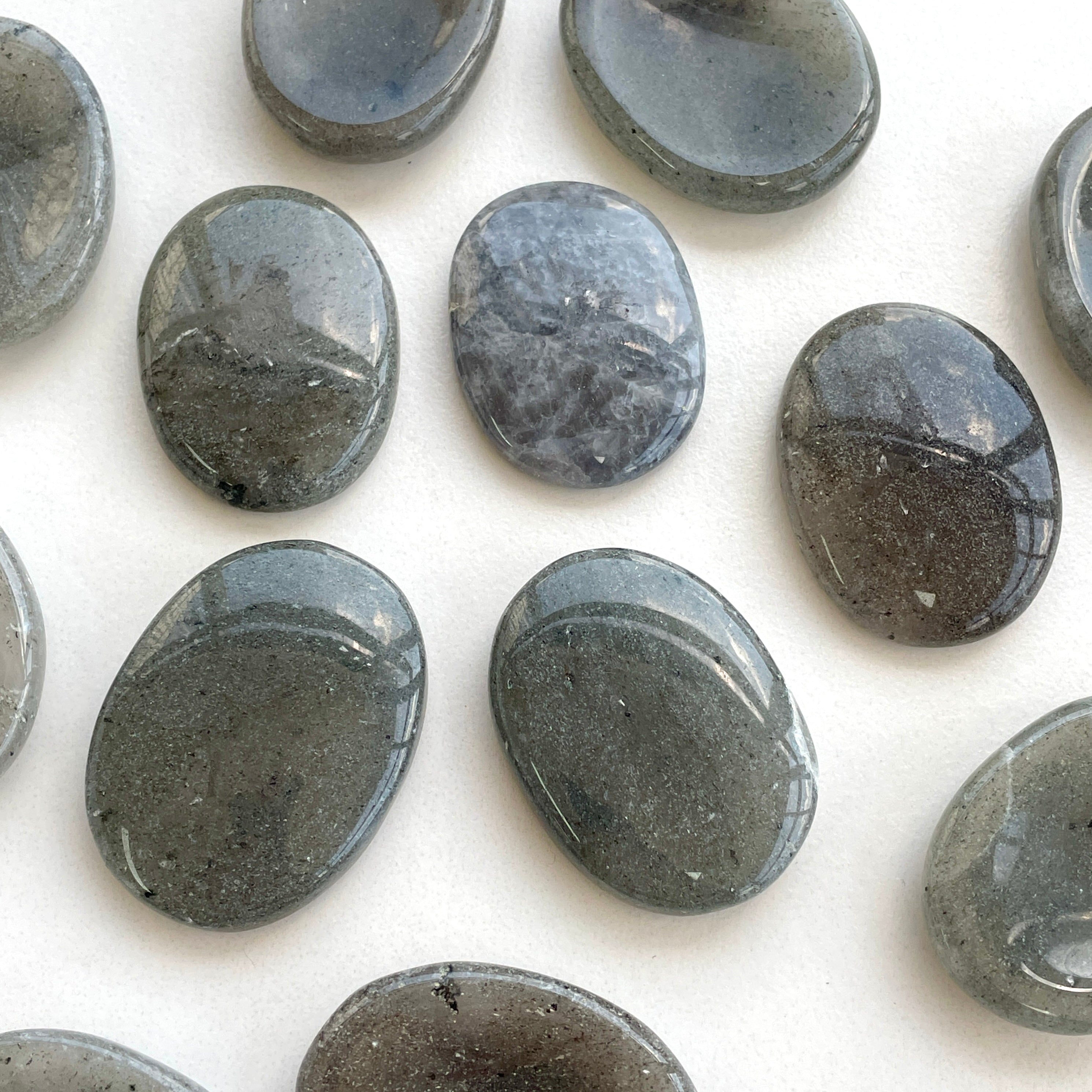 Blue Aventurine Palmstone (IN) Blue Aventurine Palmstone (IN)